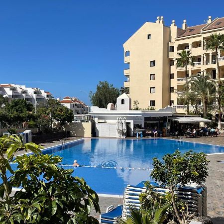 Castle Harbour Los Cristianos Beautiful Studio With Pool View Bagian luar foto