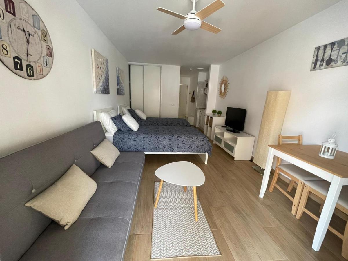 Castle Harbour Los Cristianos Beautiful Studio With Pool View Bagian luar foto